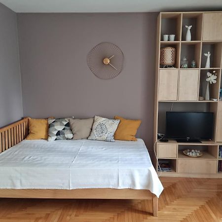 Apartament Stan Na Dan "Irina" Banja Luka Zewnętrze zdjęcie