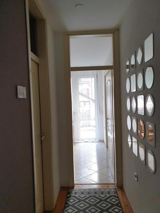 Apartament Stan Na Dan "Irina" Banja Luka Zewnętrze zdjęcie
