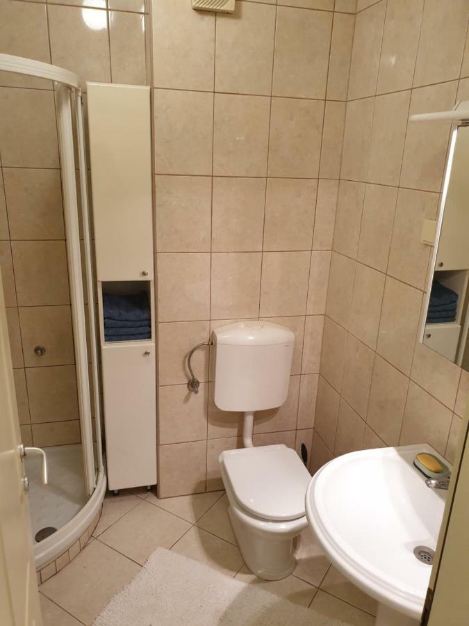 Apartament Stan Na Dan "Irina" Banja Luka Zewnętrze zdjęcie